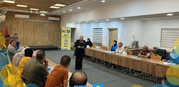 مركز المعلومة ينظم جلسة حوارية لمناقشة واقع عمال الخدمات الاجتماعية في نينوى